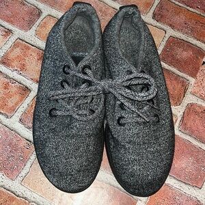 Men Allbird wool runners sneakers sz 8
